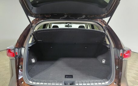 Lexus NX I, 2017 год, 2 750 000 рублей, 12 фотография