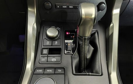 Lexus NX I, 2017 год, 2 750 000 рублей, 23 фотография