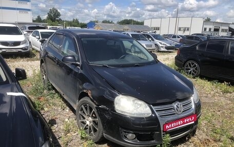 Volkswagen Jetta VI, 2008 год, 198 700 рублей, 2 фотография