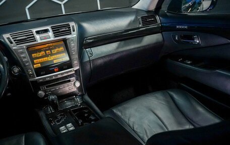 Lexus LS IV, 2011 год, 1 890 000 рублей, 24 фотография
