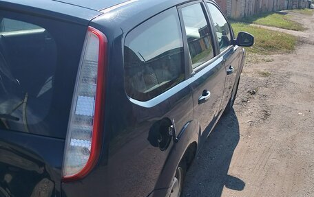Ford Focus II рестайлинг, 2011 год, 300 000 рублей, 14 фотография