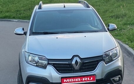 Renault Sandero II рестайлинг, 2018 год, 1 300 000 рублей, 1 фотография