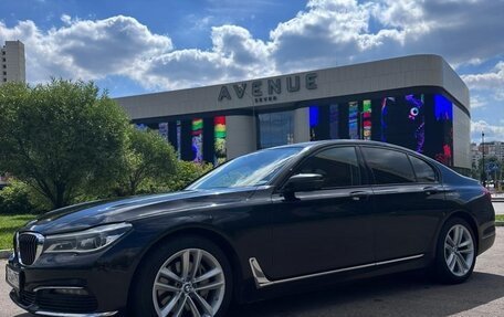 BMW 7 серия, 2019 год, 3 800 000 рублей, 24 фотография
