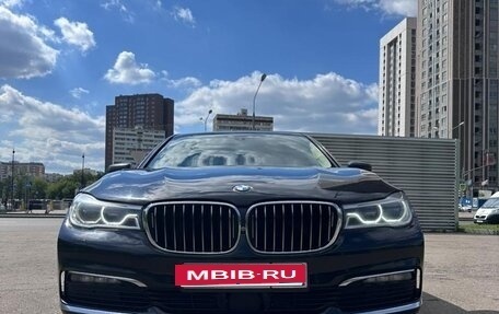 BMW 7 серия, 2019 год, 3 800 000 рублей, 25 фотография