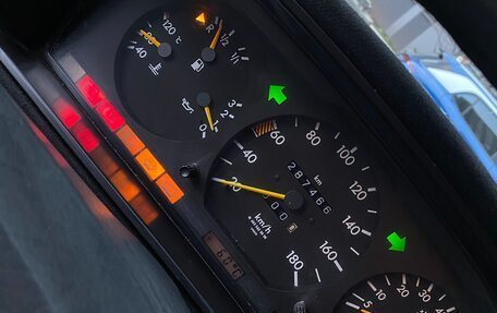 Mercedes-Benz G-Класс W463 рестайлинг _ii, 1990 год, 1 180 000 рублей, 9 фотография