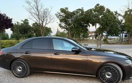 Mercedes-Benz E-Класс, 2016 год, 3 100 000 рублей, 18 фотография