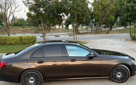 Mercedes-Benz E-Класс, 2016 год, 3 100 000 рублей, 19 фотография