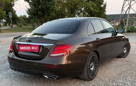 Mercedes-Benz E-Класс, 2016 год, 3 100 000 рублей, 20 фотография