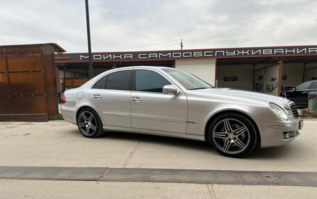 Mercedes-Benz E-Класс, 2008 год, 1 300 000 рублей, 3 фотография
