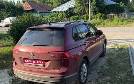 Volkswagen Tiguan II, 2021 год, 1 900 000 рублей, 4 фотография