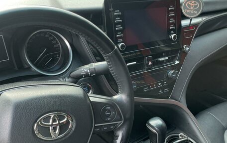 Toyota Camry, 2022 год, 2 600 000 рублей, 8 фотография