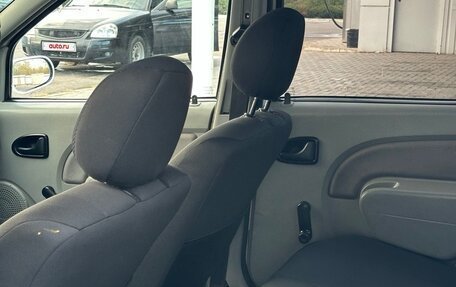 Renault Logan I, 2007 год, 260 000 рублей, 6 фотография