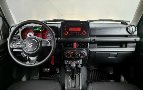 Suzuki Jimny, 2020 год, 2 090 000 рублей, 12 фотография