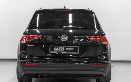 Volkswagen Tiguan II, 2019 год, 2 745 000 рублей, 6 фотография