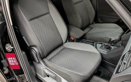 Volkswagen Tiguan II, 2019 год, 2 745 000 рублей, 22 фотография