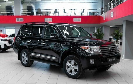 Toyota Land Cruiser 200, 2012 год, 3 150 000 рублей, 3 фотография