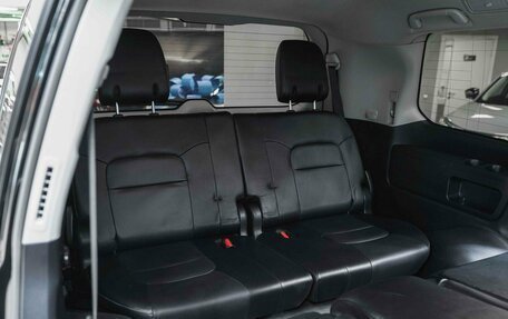 Toyota Land Cruiser 200, 2012 год, 3 150 000 рублей, 7 фотография