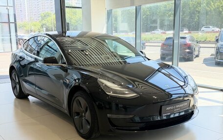 Tesla Model 3 I, 2018 год, 2 600 000 рублей, 3 фотография