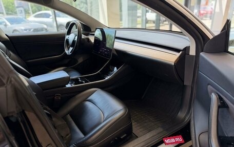 Tesla Model 3 I, 2018 год, 2 600 000 рублей, 19 фотография