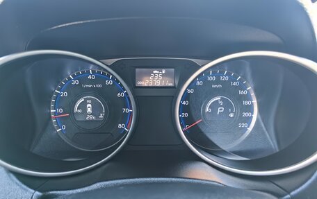 Hyundai ix35 I рестайлинг, 2013 год, 1 550 000 рублей, 23 фотография