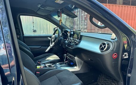 Mercedes-Benz X-Класс I, 2018 год, 3 600 000 рублей, 3 фотография