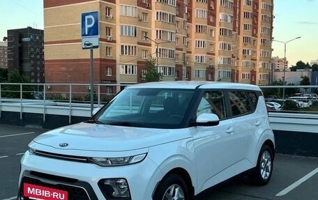 KIA Soul III, 2020 год, 2 100 000 рублей, 26 фотография