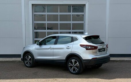 Nissan Qashqai, 2021 год, 2 300 000 рублей, 3 фотография