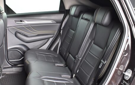 Haval F7x I, 2021 год, 1 700 000 рублей, 8 фотография