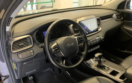 KIA Sorento III Prime рестайлинг, 2019 год, 2 500 000 рублей, 13 фотография