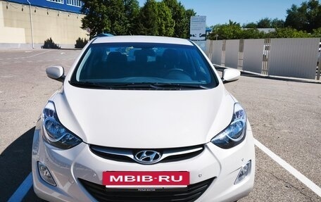 Hyundai Elantra V, 2011 год, 1 530 000 рублей, 10 фотография