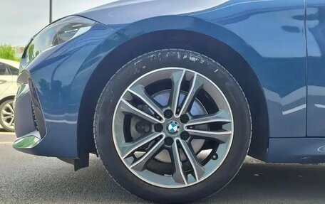 BMW 1 серия, 2022 год, 1 834 000 рублей, 10 фотография