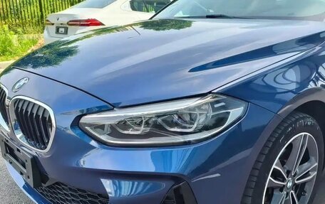 BMW 1 серия, 2022 год, 1 834 000 рублей, 6 фотография