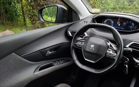 Peugeot 5008 II, 2020 год, 1 740 000 рублей, 25 фотография