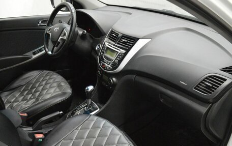 Hyundai Solaris II рестайлинг, 2011 год, 679 000 рублей, 11 фотография