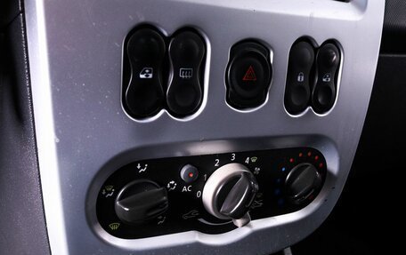 Renault Sandero I, 2011 год, 670 000 рублей, 18 фотография