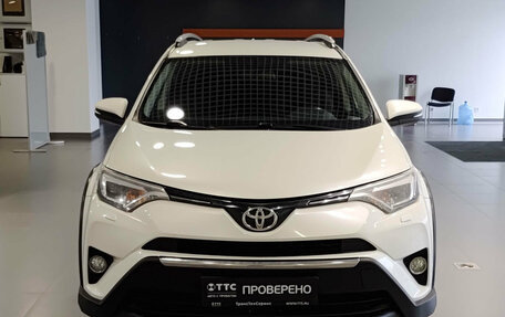 Toyota RAV4, 2017 год, 2 160 000 рублей, 3 фотография