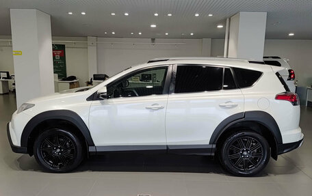 Toyota RAV4, 2017 год, 2 160 000 рублей, 12 фотография