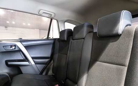 Toyota RAV4, 2017 год, 2 160 000 рублей, 16 фотография