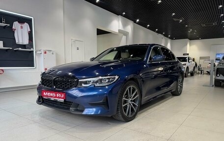BMW 3 серия, 2019 год, 3 300 000 рублей, 1 фотография