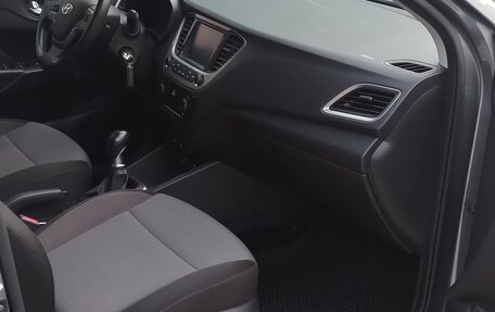 Hyundai Solaris II рестайлинг, 2018 год, 1 520 000 рублей, 8 фотография