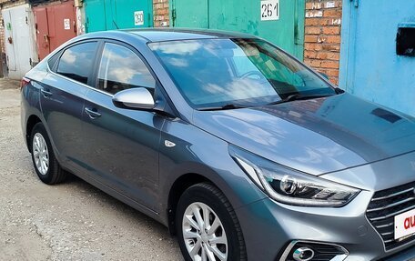 Hyundai Solaris II рестайлинг, 2018 год, 1 520 000 рублей, 12 фотография