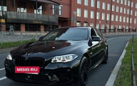 BMW 5 серия, 2012 год, 1 950 000 рублей, 3 фотография