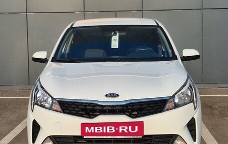 KIA Rio IV, 2021 год, 1 000 000 рублей, 2 фотография
