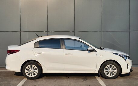 KIA Rio IV, 2021 год, 1 000 000 рублей, 8 фотография
