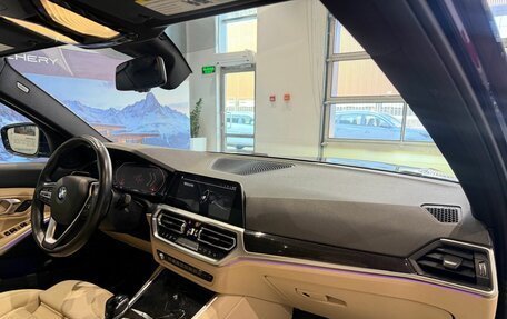 BMW 3 серия, 2019 год, 3 300 000 рублей, 10 фотография