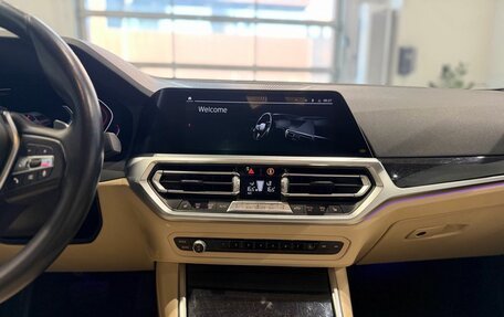 BMW 3 серия, 2019 год, 3 300 000 рублей, 16 фотография