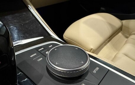 BMW 3 серия, 2019 год, 3 300 000 рублей, 20 фотография
