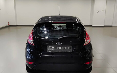 Ford Fiesta, 2015 год, 893 000 рублей, 7 фотография