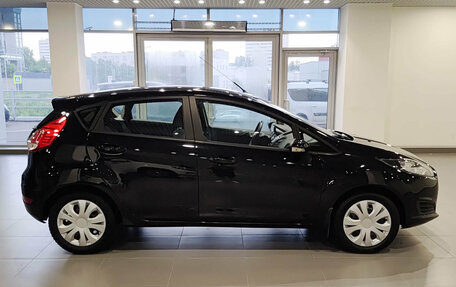 Ford Fiesta, 2015 год, 893 000 рублей, 5 фотография