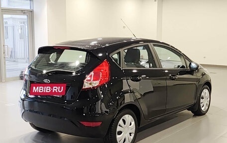 Ford Fiesta, 2015 год, 893 000 рублей, 6 фотография